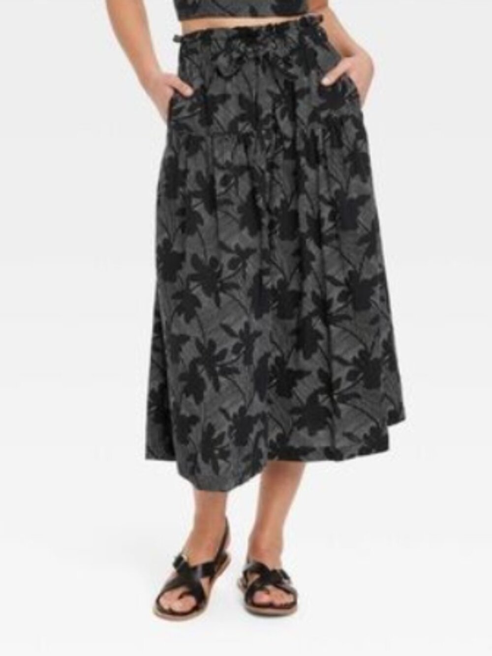 Large Universal Thread Midi Skirt Black Floral